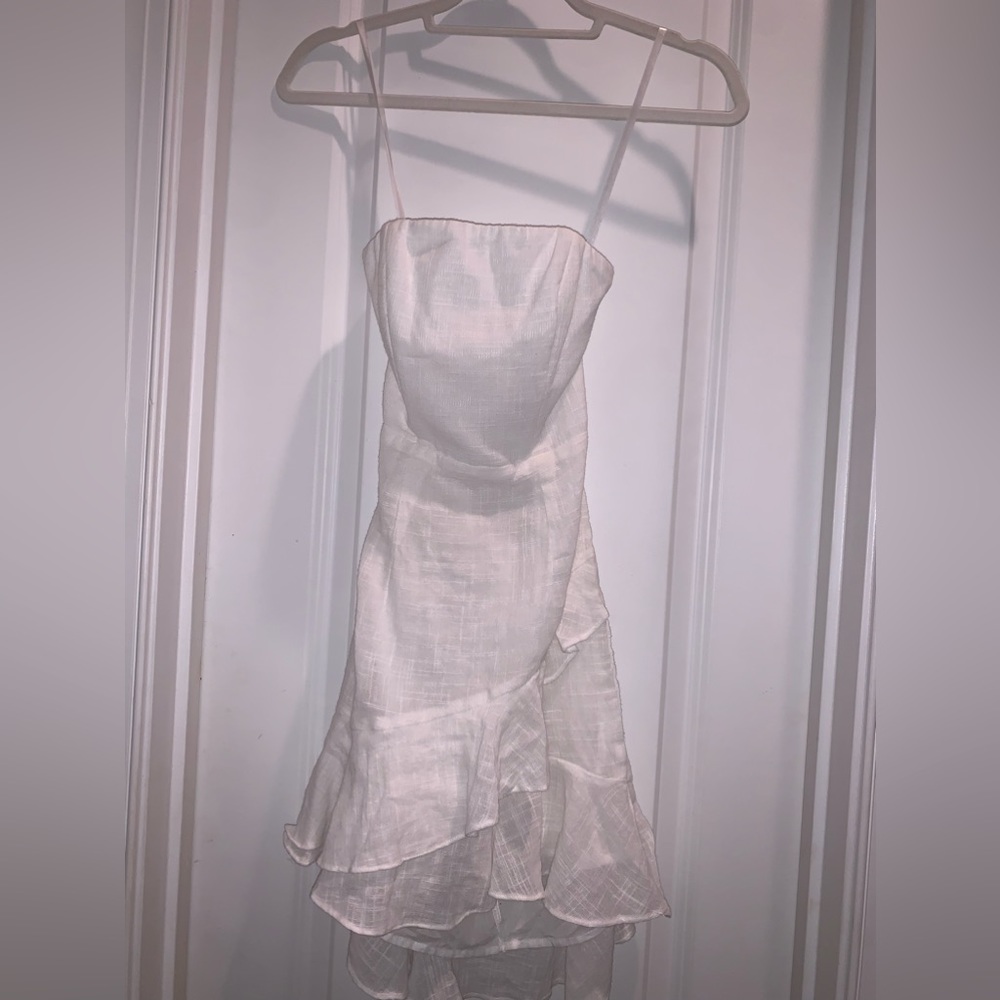 White cross back dress